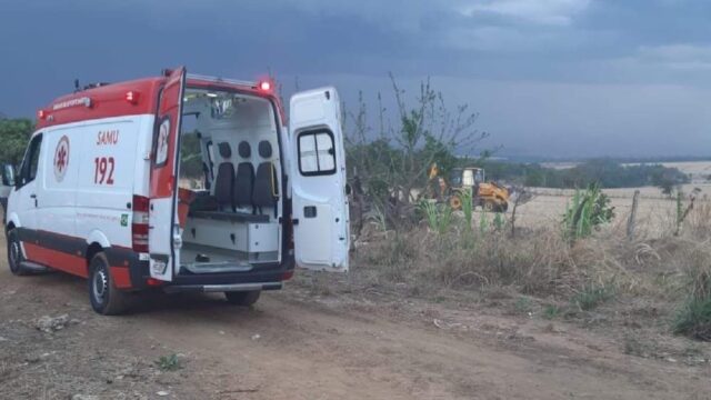 Em Caldas Novas: Homem morre após inalar fumaça tentando combater queimada