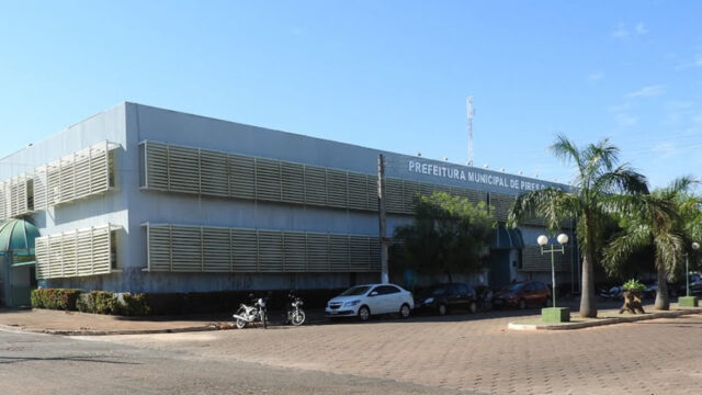 Prefeitura de Pires do Rio divulga concurso público com 317 vagas; salários de até R$ 2.874,94