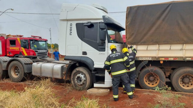 Motorista morre após tentar ‘segurar’ caminhão desengatado, em Rio Verde