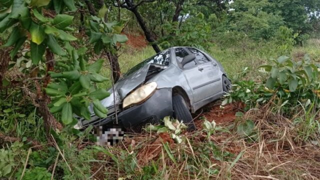 Bombeiros de Caldas Novas atendem duas saídas de pista simultâneas na GO-139