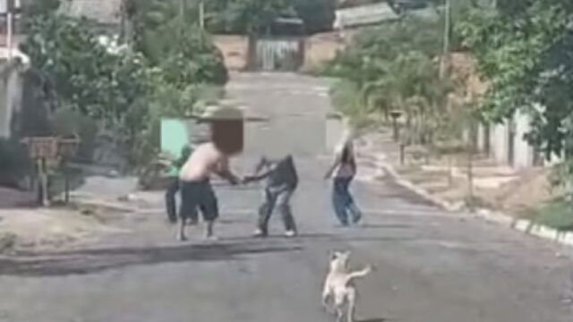 Homem mata a irmã, a tia e fere vizinho a facadas em Senador Canedo