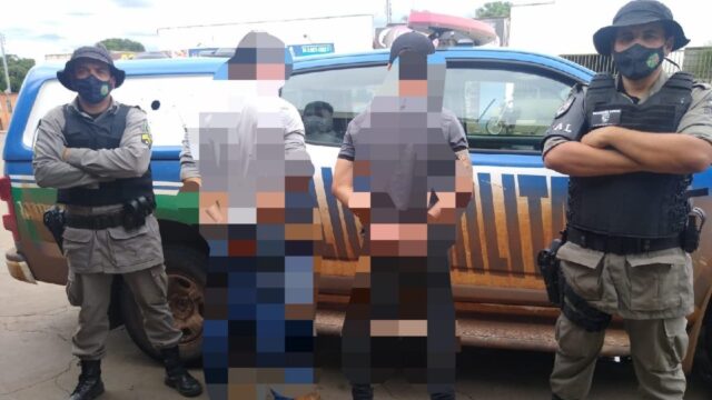 Batalhão Rural prende em flagrante dois suspeitos de furto de gado em Pires do Rio e apreende armas de fogo