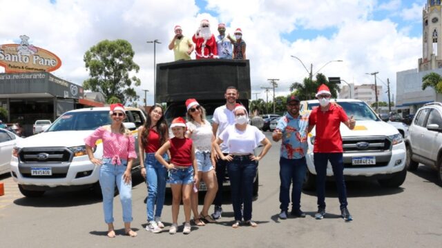 Zap Catalão realiza pelo 4º ano o "Natal Feliz" com distribuição de brinquedos. Confira.
