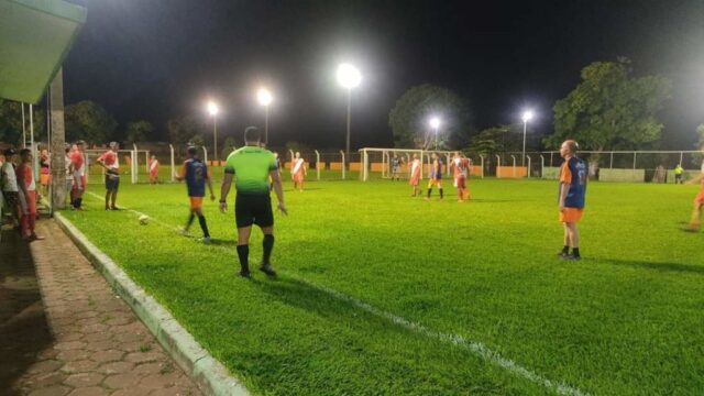 Metabade em ação – 8° Campeonato Society do Sindicato Metabase – 1º jogo da semifinal Turno B Nióbio X Chapadão F.C