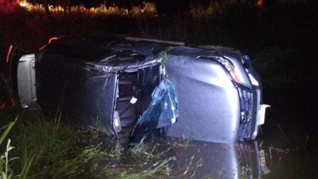 Idoso morre após carro capotar na GO-139, em Piracanjuba