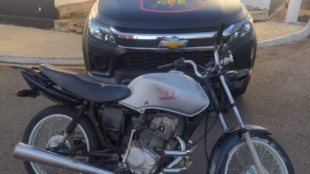 CPE apreende moto com sinal identificador adulterado em Catalão