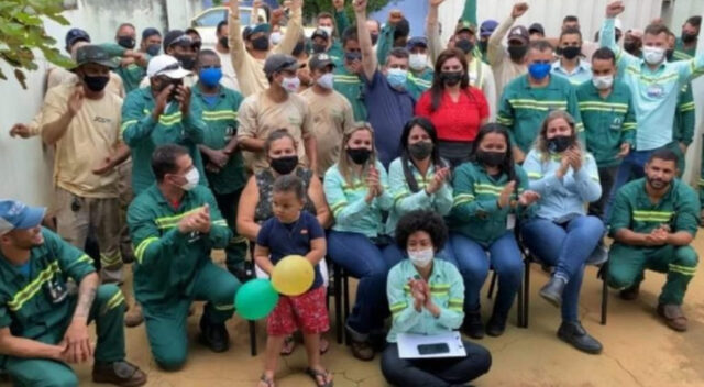 Empresa Arruda realiza entrega de cestas natalinas aos funcionários