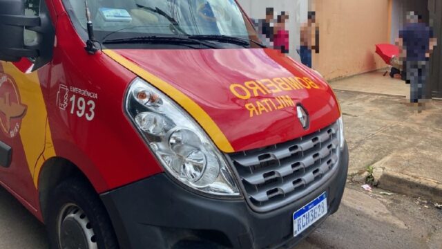 Homem sofre sofre lesões após cair do telhado em Catalão