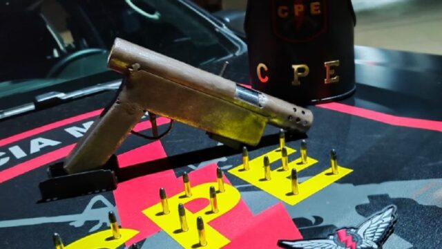Jovem de 23 anos é preso por crime de crime de porte ilegal de arma em Orizona