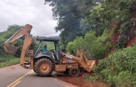 Chuvas deixam 45 mil desalojados e 6,6 mil desabrigados em Minas