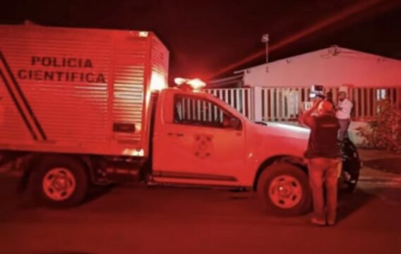 Homem é morto a tiros ao atender chamado no portão de casa em Jataí