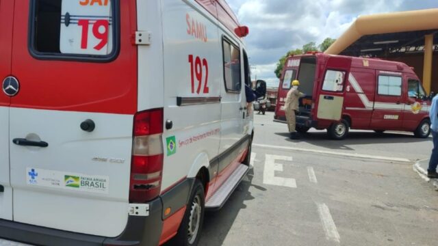 Dois motociclistas ficam feridos após colisão entre motos no bairro São João