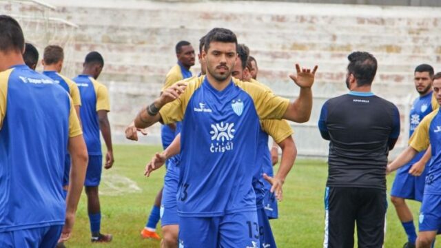 Um dos reforços do Crac para o Campeonato Goiano, Igor Pupinsk projeta estreia no estadual diante do Atlético Goianiense