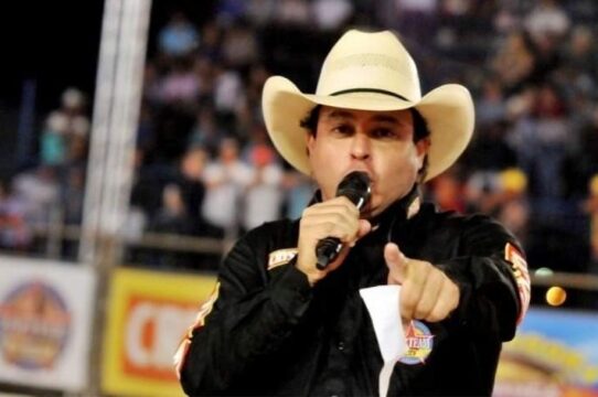 Locutor de rodeio e pecuarista Alessandro Cunha, morre em acidente próximo a cidade de Prata/Mg