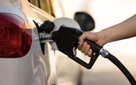 Entenda como o preço final da gasolina é definido antes de chegar ao consumidor