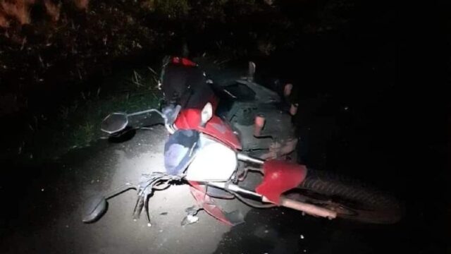 Motociclista morre após colidir na traseira de caminhão na BR-050 em Uberlândia