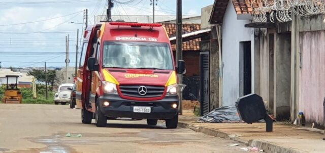 Mulher é suspeita de tentar contra a vida de ex-companheiro com ajuda do atual namorado, em Catalão