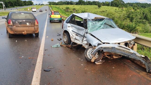 Acidente envolvendo dois carros na BR-050 deixa quatro feridos em Catalão