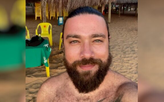 'Hipster da Federal' morre em Goiás após invadir casa e ser baleado por morador, diz polícia