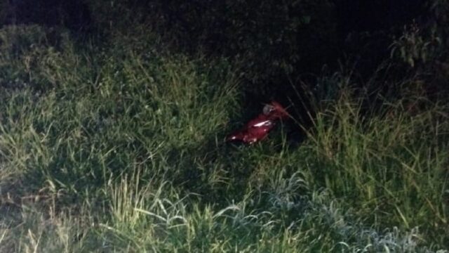 Em Catalão, motoqueiro fica ferido após sofrer queda na rodovia BR-050