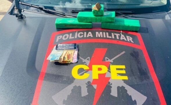 Em Catalão, CPE realiza a prisão de jovem e apreende drogas e dinheiro