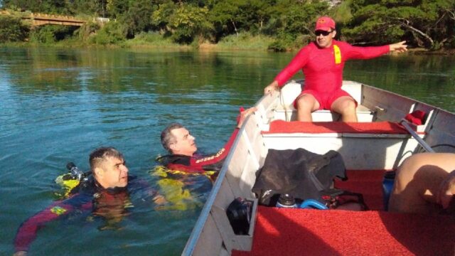 Bombeiros suspendem buscas por jovem desaparecido no Rio São Marcos