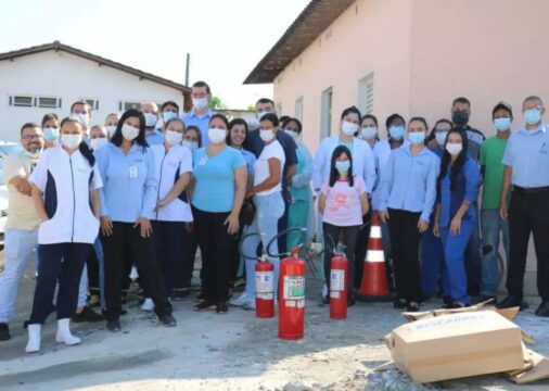 Santa Casa realiza Treinamento de Manuseio de Extintor para funcionários