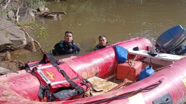Corpo de homem que se afogou no Rio do Peixe, em Santa Cruz de Goiás é encontrado após um dia