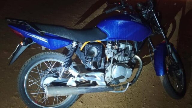 CPE apreende moto adulterada durante abordagem no Setor Universitário