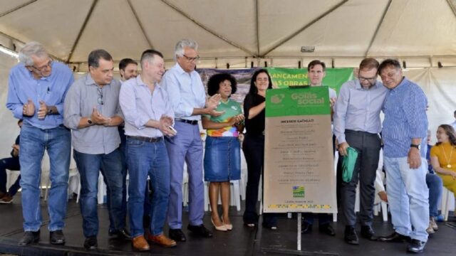 Em visita à Catalão, Ronaldo Caiado inaugura laboratório "Include" do Colégio Estadual João Netto Campos