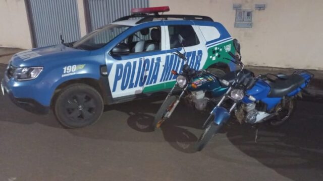 Em Ouvidor, Polícia Militar apreende motos com restrições, drogas e prende de suspeitos