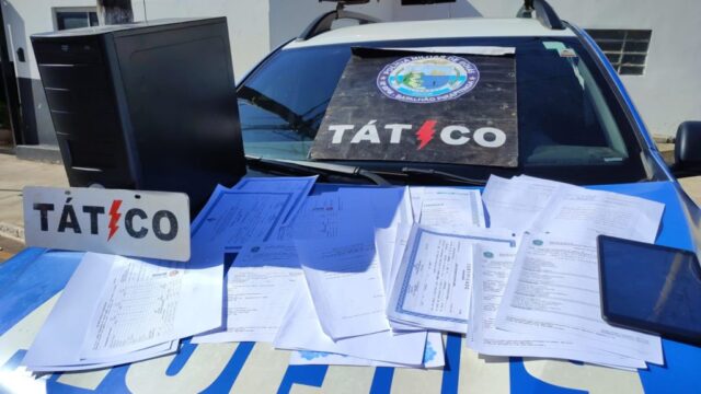 Dupla é presa suspeita de falsificar diversos documentos públicos e privados em Catalão