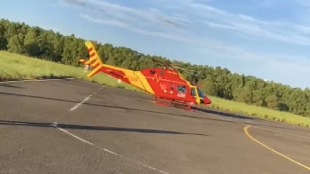 Em Catalão, helicóptero do Corpo de Bombeiros realiza transporte de vítima grave de acidente em Nova Aurora para Goiânia
