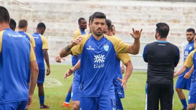 Destaque do CRAC no Campeonato Goiano, Igor Pupinski completa 25 anos e espera definir o seu futuro clube nos próximos dias