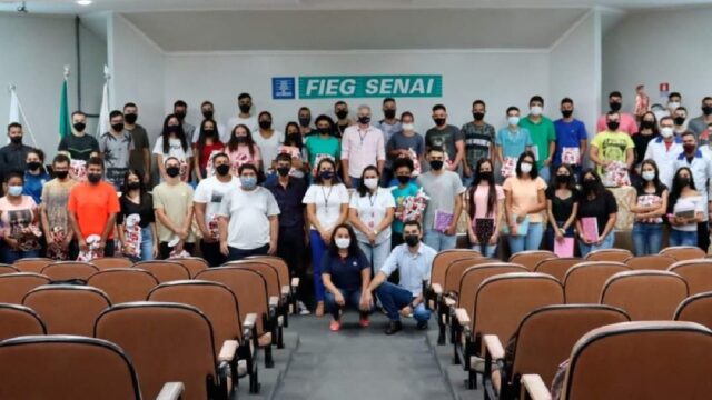 Aula inaugural do Curso de Capacitação de Jovens CMOC 2022