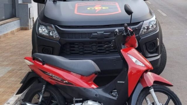 CPE recupera moto com restrição de furto/roubo em Ouvidor