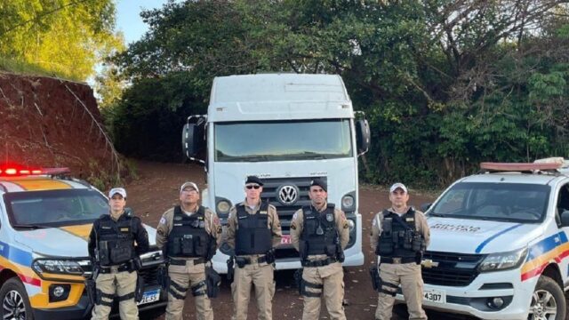 Ação integrada entre as polícias de Minas Gerais e Goiás recupera veículo de catalano furtado em Uberaba (MG)