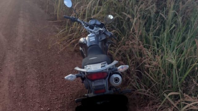 Policia Militar de Pires do Rio recupera moto furtada em Caldas Novas