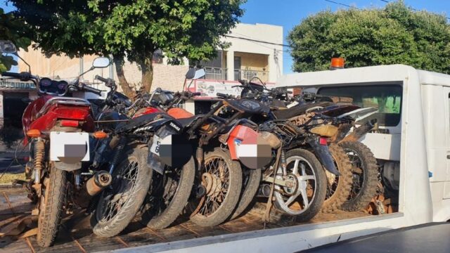 Operação Regularidade fiscaliza oito oficinas e apreende treze motos, em Catalão