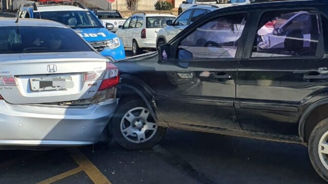Motorista envolve em acidente ao fugir de abordagem policial em Catalão