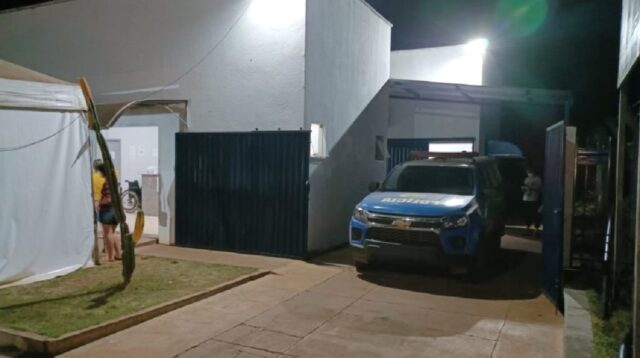 Esposo de vítima fatal em carvoeira é socorrido pela equipe do BPMRural, em Orizona