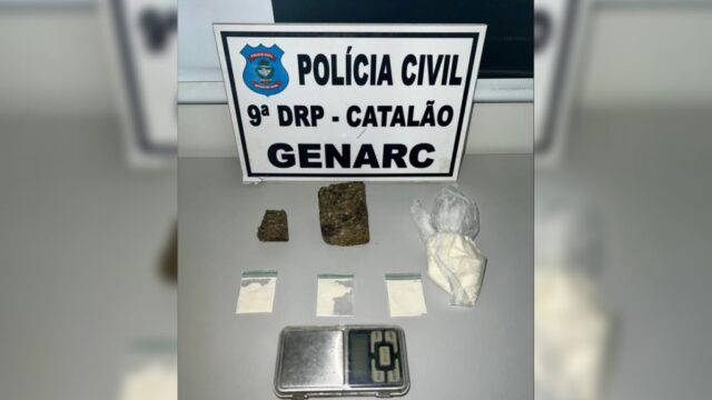 Polícia Civil prende em flagrante suspeitos de tráfico de drogas no bairro Santa Cruz, em Catalão