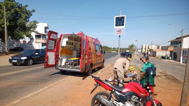 Colisão entre duas motocicletas deixa um jovem ferido na GO-330 saída para Ouvidor