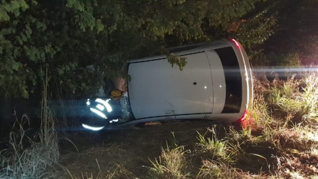 Acidente entre carro e moto deixa duas vítimas graves na GO-330, em Catalão