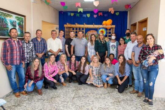 Secretaria da Saúde de Ouvidor realiza o "Arraiá da Saúde" com diversos serviços à população