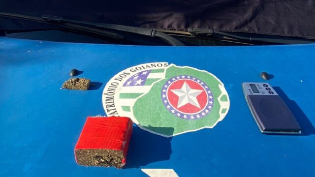 Jovem de 18 anos é preso por suspeita de tráfico de drogas em Ouvidor