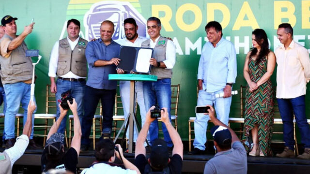 Governo Federal entrega estação do Roda Bem Caminhoneiro em Catalão