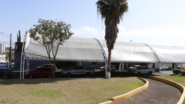 Arraial da prefeitura 2022: começou a montagem da estrutura