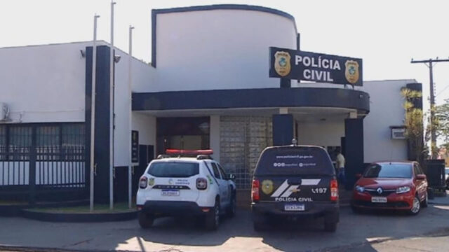 Avó é presa bêbada após neto de 4 meses que estava aos cuidados dela ser achado morto dentro de casa, diz polícia