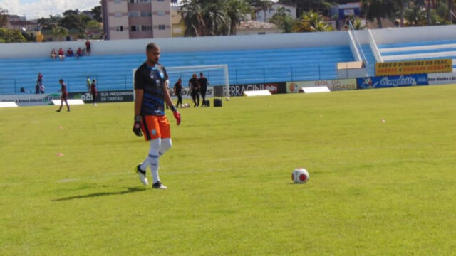 Anapolina contrata ex-goleiro do Crac, que disputou o Goianão 2022